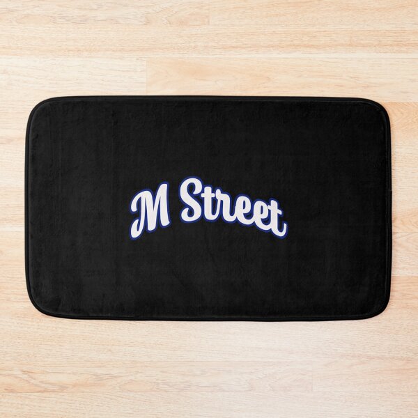 Artikelvorschau, Syrakus T-ShirtM Street Retro entworfen und verkauft von Dianllena.