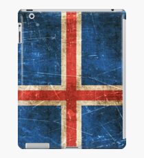 Weinlese gealtert und verkratzte isländische Flagge iPad-Hülle & Klebefolie