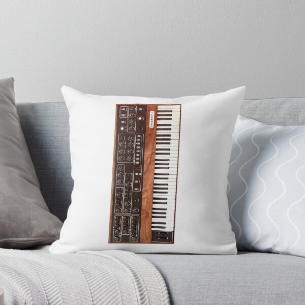 Artikel-Vorschau von Vintage Keyboard Retro Aesthetic, designt und verkauft von ourkid.
