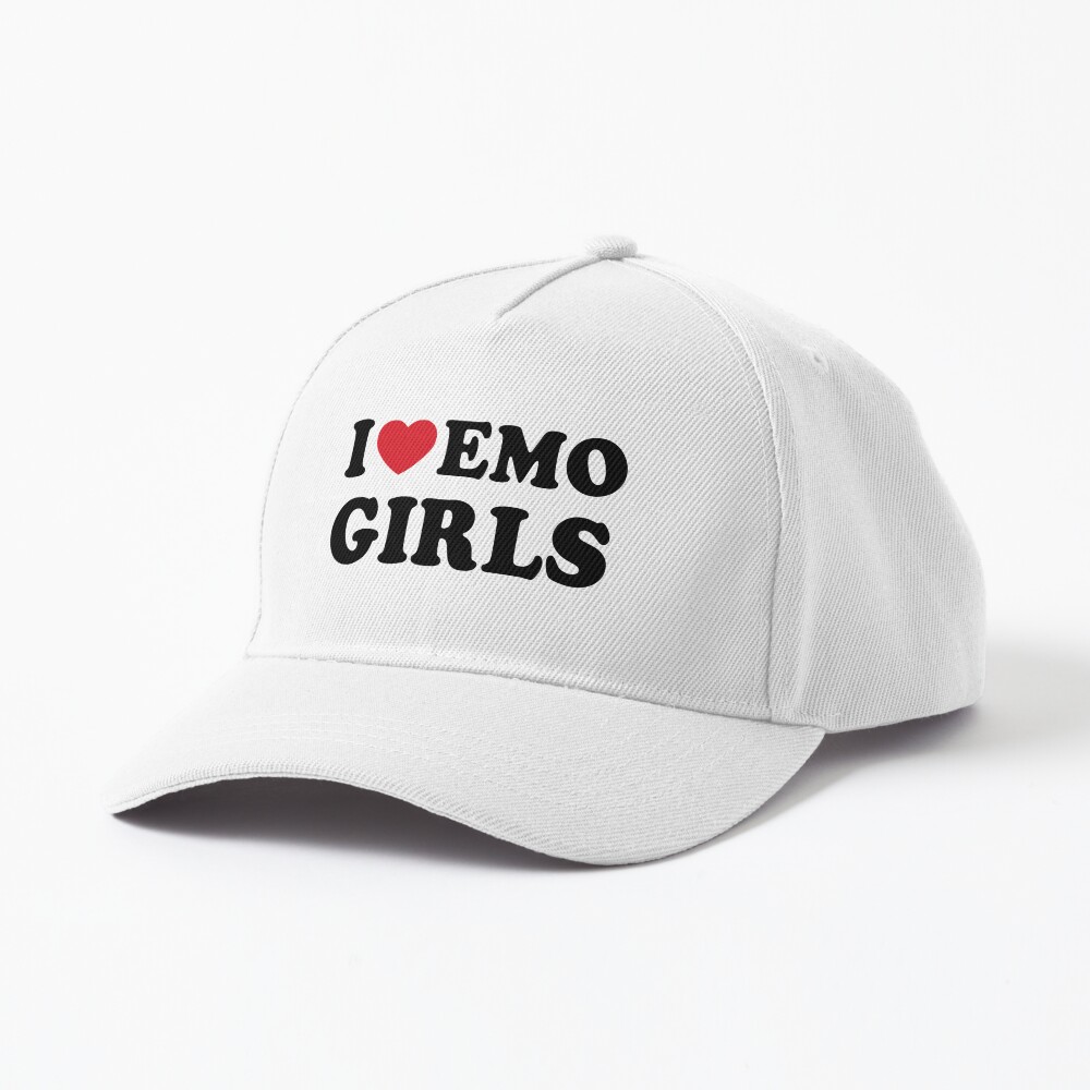 i <3 emo girls Pullover Hoodie for Sale by ggothclaudia