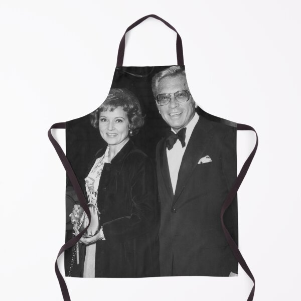 Artikelvorschau, Betty White & Allen Ludden Schwarzweißfoto entworfen und verkauft von gameshowfan2001.