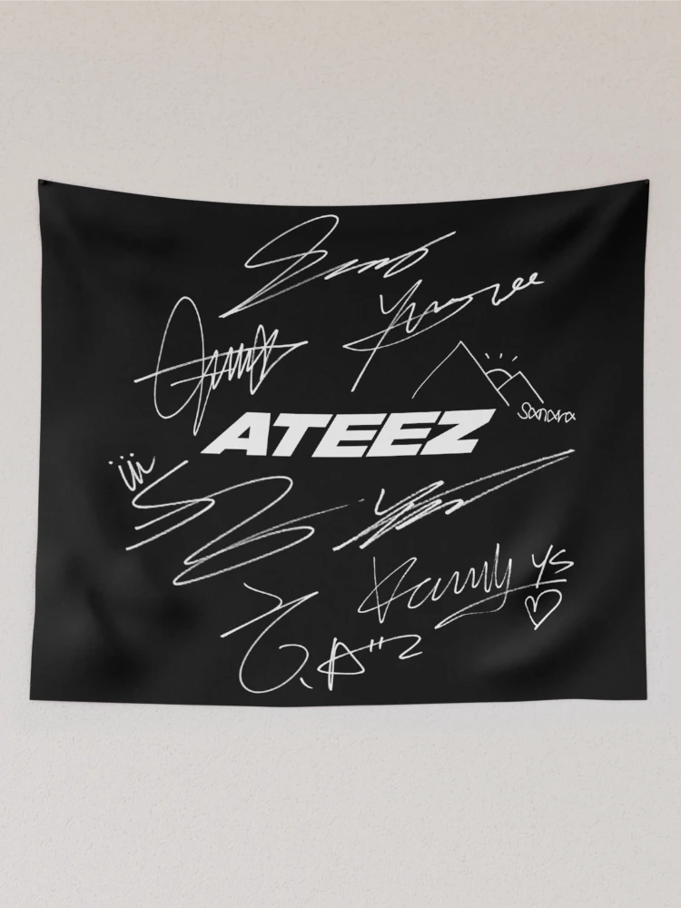 ATEEZ - Logo + autographs (black)