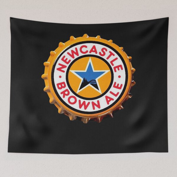 Aperçu de l'œuvre T-shirt essentiel Newcastle Browan Ale créée et vendue par Jerrrown.