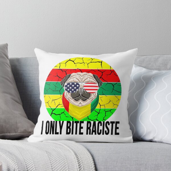 Aperçu de l'œuvre black history month i only bite raciste dog créée et vendue par 2050-STYLE.