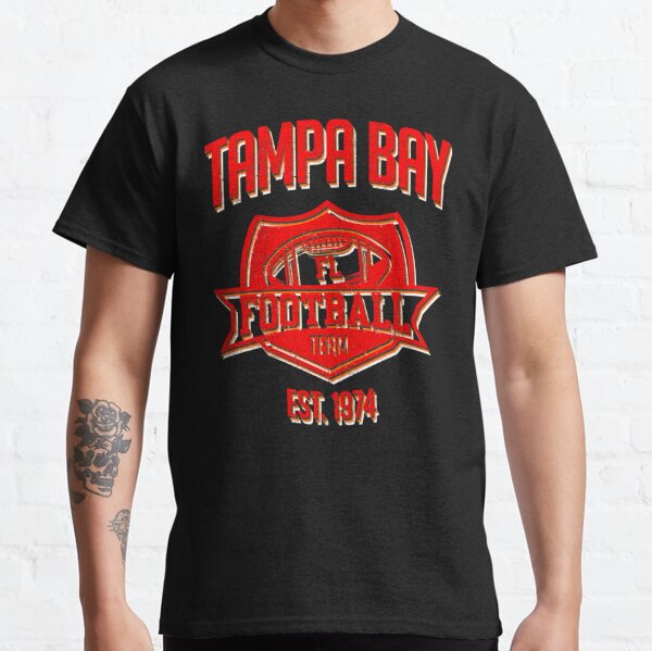 Vintage Football Team Tampa Bay Buccaneers Established In 1976 T-Shirt -  Cruel Ball