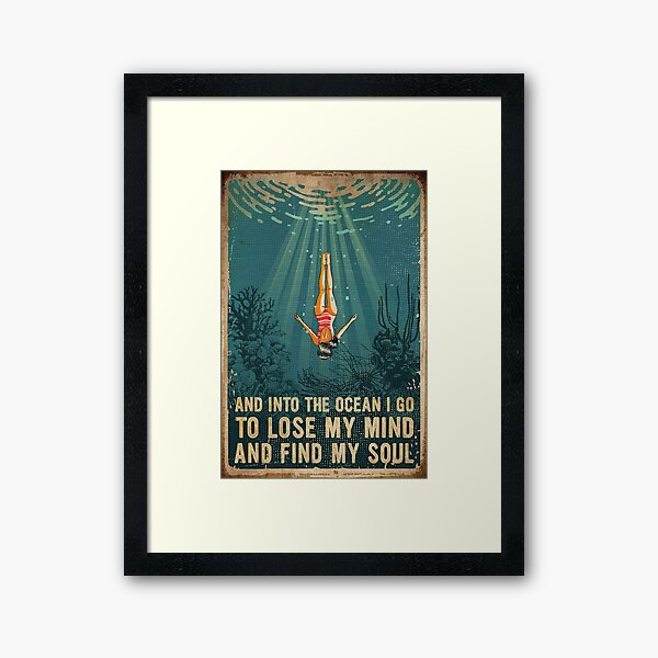 And into the ocean I go to lose my mind and find my soul retro vintage aesthetic Framed Art Print