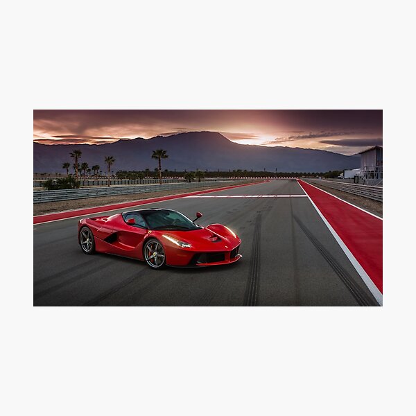 Aperçu de l'œuvre LaFerrari Race Track créée et vendue par GrubbsPhoto.
