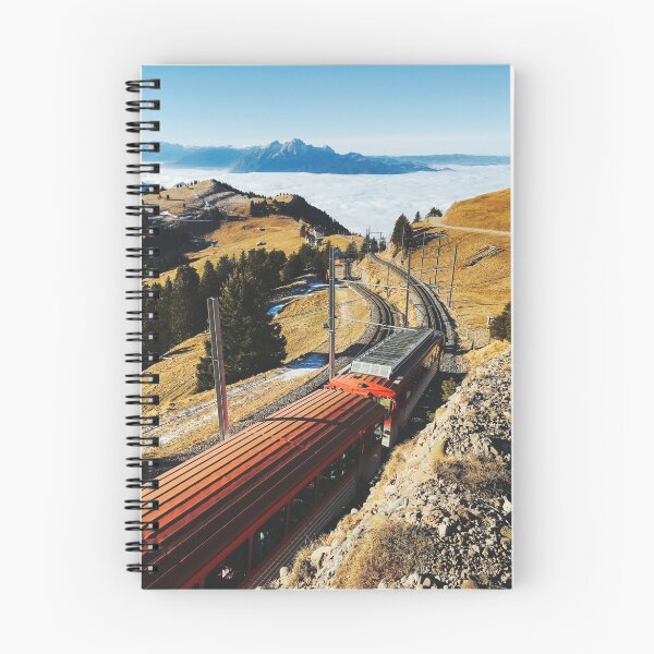 Aperçu de l'œuvre Train à crémaillère sur le mont Rigi avec chaîne alpine en arrière-plan créée et vendue par visualspectrum.
