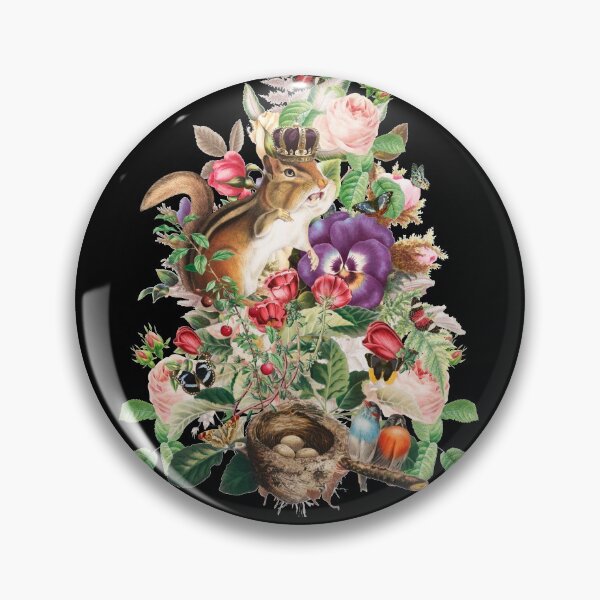 Artikelvorschau, Königlicher Streifenhörnchen mit Krone, Vogelnest mit Vintage-Vögeln, Vintage-Rosen und Blumen entworfen und verkauft von TrulyEpoque.