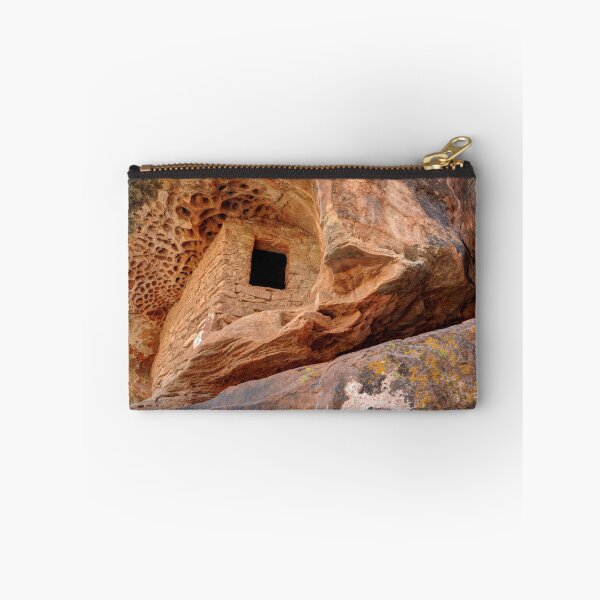Artikelvorschau, Honeycomb Anasazi Granary Ruine - Montezuma Schlucht - Blanding - Utah entworfen und verkauft von ultimateplaces.