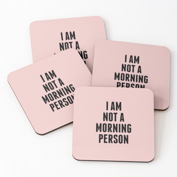 Aperçu de l'œuvre Je ne suis pas une personne du matin - rose poussiéreux créée et vendue par Latte Design.