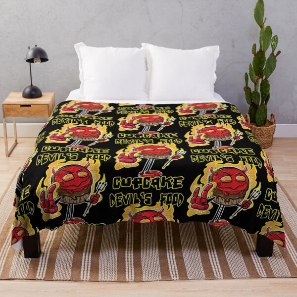 Artikelvorschau, Devil's Food Cupcake von eShirtLabs entworfen und verkauft von eShirtLabs.