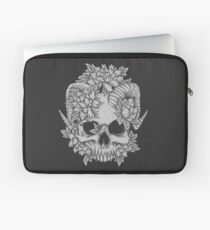 Japanese Skull Laptop Sleeve