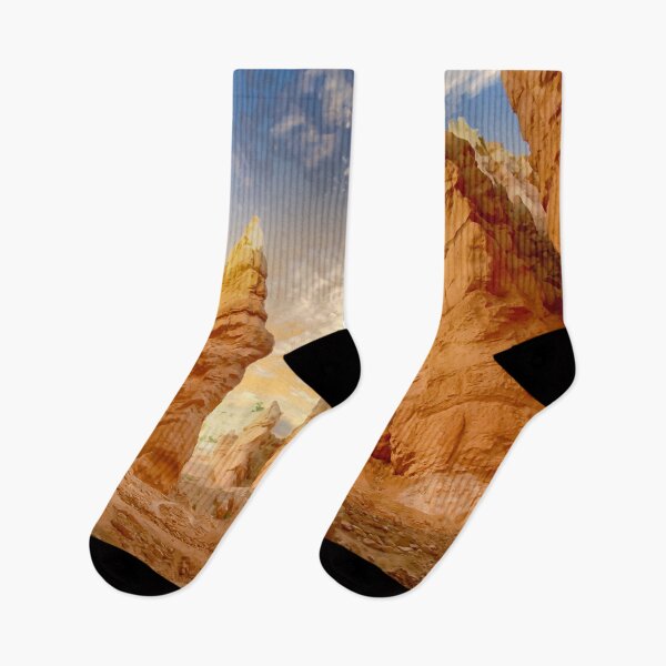Artikelvorschau, Canyon Desert Rock Formationen, digitale Malerei entworfen und verkauft von Orianah.