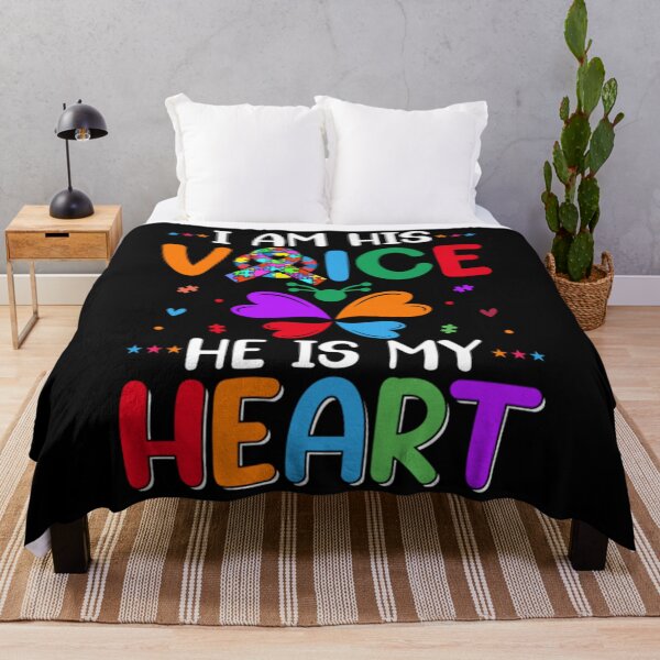 Artikelvorschau, Autismus T-ShirtAutism He is My Heart Gift for Autistic Son entworfen und verkauft von LeadEunice.