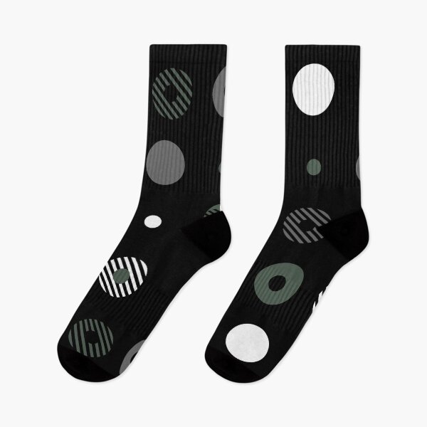 Aperçu de l'œuvre Green Gray Black White Stripe Circle Dot Pattern Pairs DE 2022 Popular Color Greener Pastures DET529 créée et vendue par ColorOfTheYears.