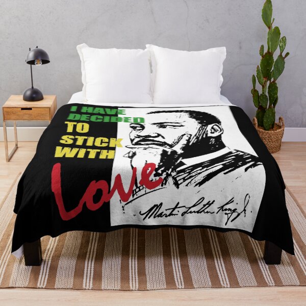 Artikelvorschau, Martin Luther King Jr. - LOVE - Black History Month T-Shirt entworfen und verkauft von TeesForTheWorld.