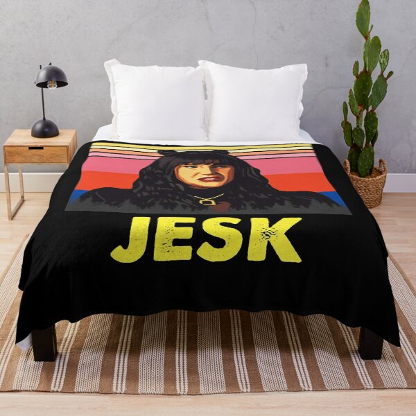 Artikelvorschau, Nadja Jesk Was wir in den Schatten tun Vintage lustige Neuheit Geschenk für Fans, für Männer und Frauen, Geschenk Ha entworfen und verkauft von RussellGusack.