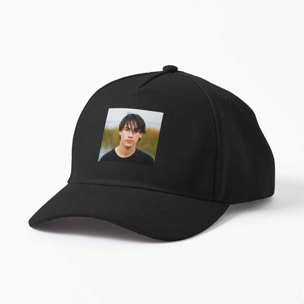 Artikel-Vorschau von Baseball Cap, designt und verkauft von alyaST14.