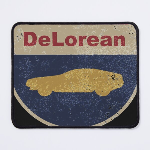Artikelvorschau, DeLorean Motor Company DMC (beunruhigt) Klassische T-Shirt-Kopie entworfen und verkauft von KerrLuna.