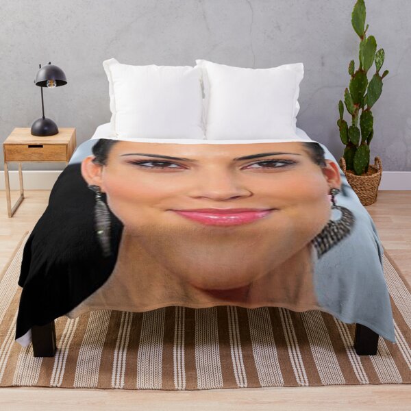Item preview, la calva kim kardashian designed and sold by Savchenko4Shop.