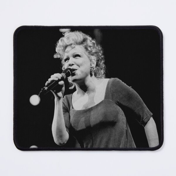 Artikelvorschau, Bette Midler SW-Foto entworfen und verkauft von ConcertImages.