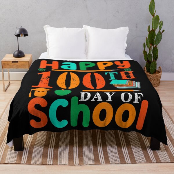 Artikelvorschau, Happy 100 Days Of School Shirt Teachers Students Kids Funny T-Shirt entworfen und verkauft von Acton-Maran.
