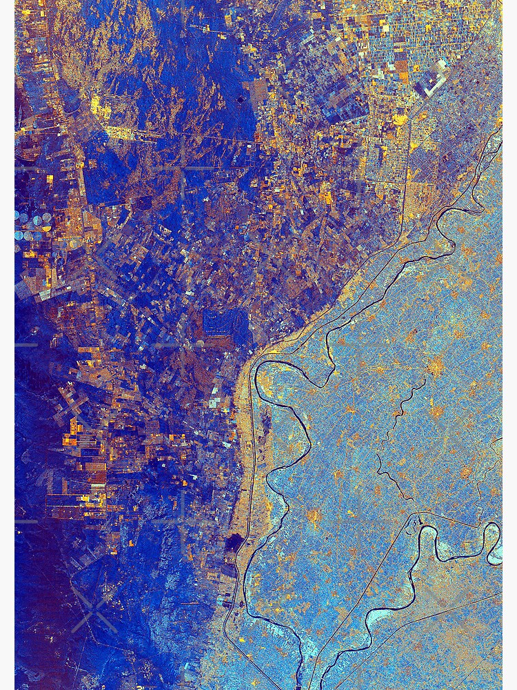 "North of the city of Cairo, Egypt, where the Nile River splits into