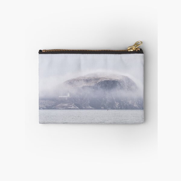 Artikelvorschau, Bass Rock im Nebel entworfen und verkauft von ccullen222.