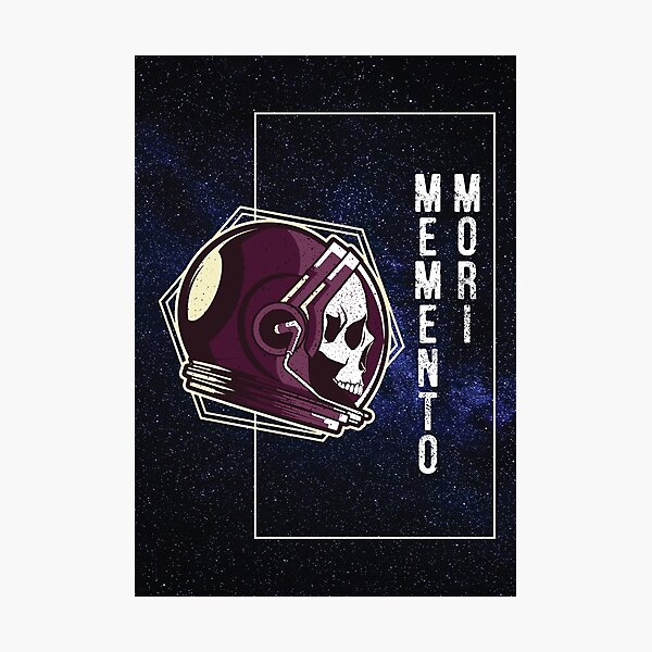 Artikel-Vorschau von Memento Mori - Memento Mori Art - Totenkopf Astronaut Skelett - Lateinische Phrase Zitate, designt und verkauft von WIZECROW.