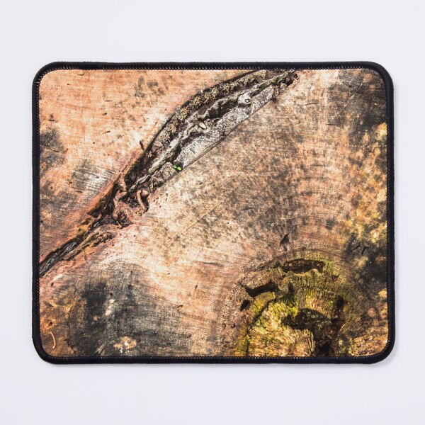 Item preview, wood cut detail. designed and sold by Nino rocha fotografia.