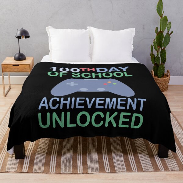 Item preview, Logro del 100.º día de la escuela desbloqueado - Idea de regalo de diseño de camiseta de la escuela de juegos divertidos para maestros de jugadores Estudiantes y jugadores de jugadores designed and sold by Prince - Bestseller ★★★★★.