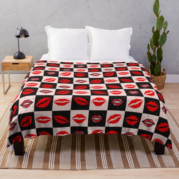 Item preview, Kisses pattern designed and sold by D/Art ⭐⭐⭐⭐⭐.