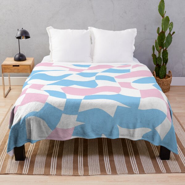 Artikelvorschau, Baby Blue and Pink Woven Art entworfen und verkauft von Sharon Schwalbe.