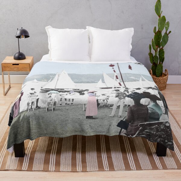 Item preview, regatta designed and sold by Haendchen.