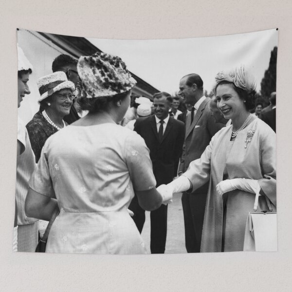Item preview, Queen Elizabeth II designed and sold by KNBS.