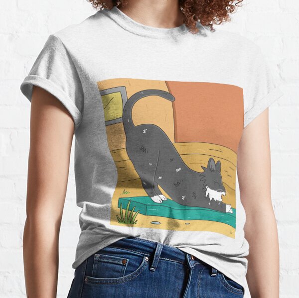 Bibi the cat has a good stretch Classic T-Shirt