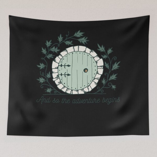 Artikelvorschau, Baggins Door with Twigs Shirts Neues Design 2021 Classic T-Shirt entworfen und verkauft von TinaMartisa.