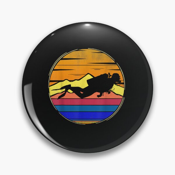 Artikelvorschau, Vintage Diving Retro Sunset Funny Scuba Diving Diver entworfen und verkauft von AdrienDierckx.