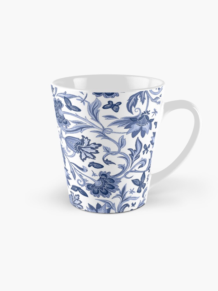 Aperçu 1 sur 4. Mug à café avec l'œuvre Chaville bleu créée et vendue par mallorybernard.