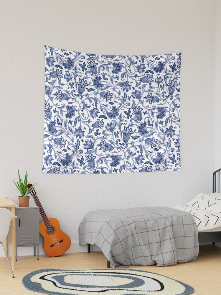 Aperçu 1 sur 3. Tentures avec l'œuvre Chaville bleu créée et vendue par mallorybernard.