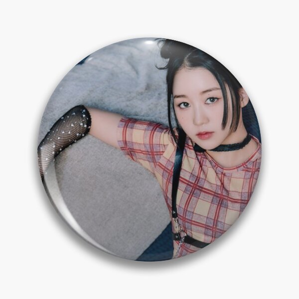 Item preview, Kep1er Ezaki Hikaru designed and sold by Aooms123.