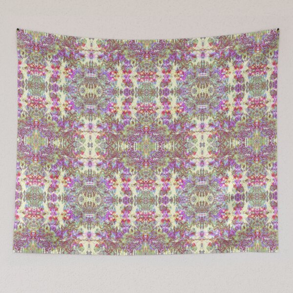 Aperçu de l'œuvre Layered Kaleidoscope. créée et vendue par MindTravel.