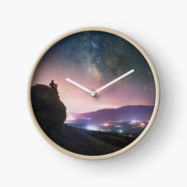 Night away from the city Clock