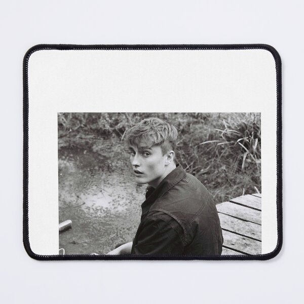 Item preview, sam fender lover designed and sold by PhillipLBrandt1.