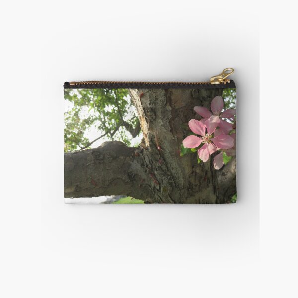 Artikelvorschau, Dieser alte Baum entworfen und verkauft von Sandra Fortier.