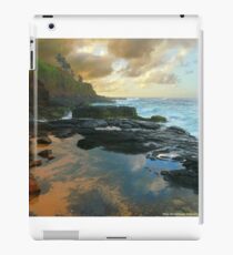 Secret Beach Lava Pools 2013 iPad Case/Skin