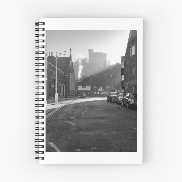 Artikelvorschau, Misty morning in Windsor  entworfen und verkauft von veraD58.
