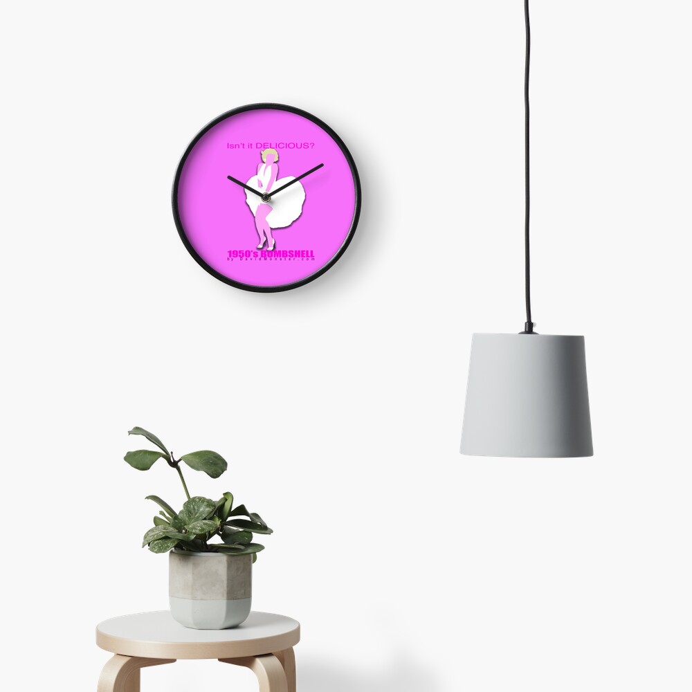 DELICIOUS Bombshell Silhouette Clock