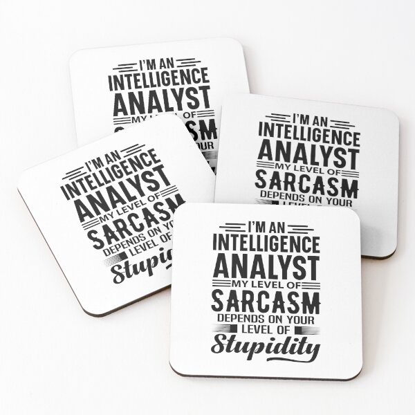 Aperçu de l'œuvre I'm An Intelligence Analyst créée et vendue par wittyshop.